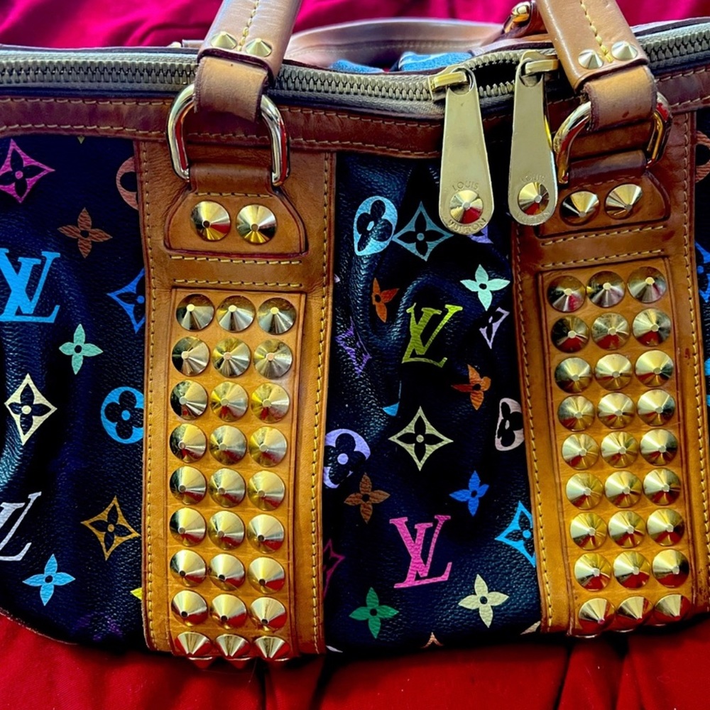 SOLD Louis Vuitton Vintage Courtney